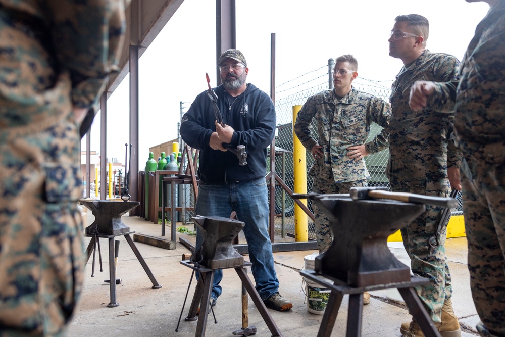 2nd Marine Logistics Group Builds Camaraderie during Black Horse Forge Event