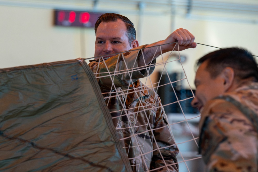 CMF holds parachute rigging demo in preparation for OCD25
