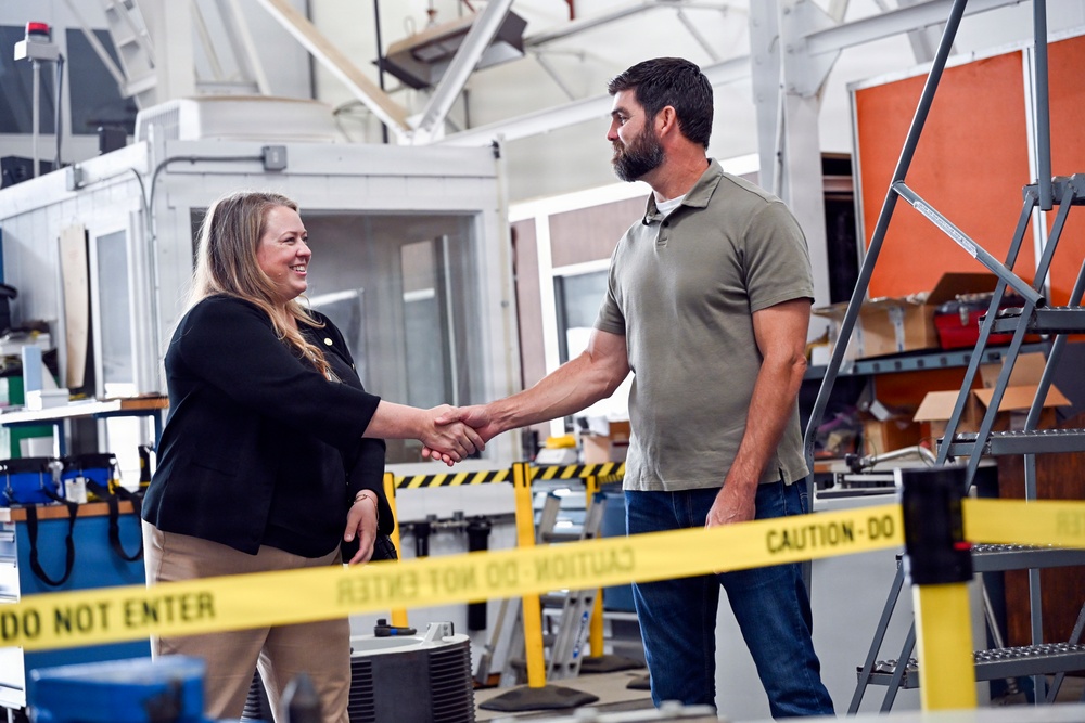 NAVFAC EXWC Hosts Top CNIC Official, Highlights Unique, Innovative Work to Support Warfighter