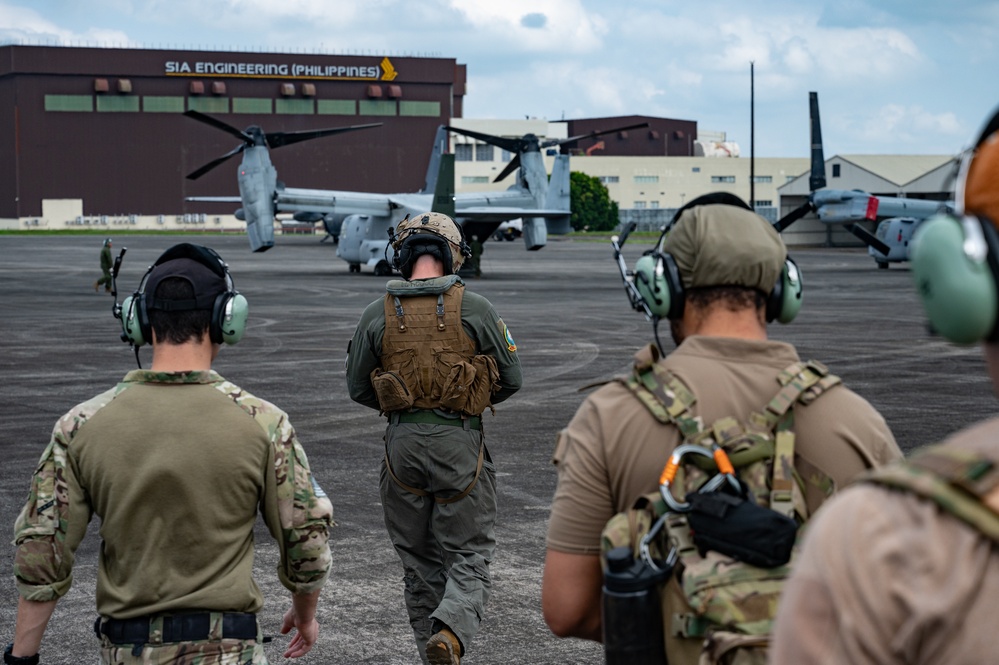 Racing the Storm: 18th Wing Helps Disaster Relief Efforts in Philippines