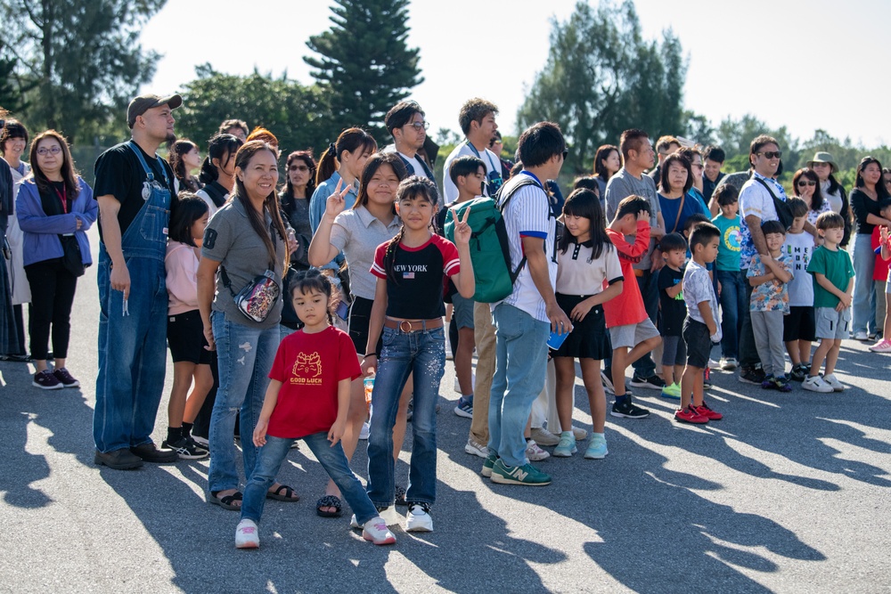 Building bonds: 18th CEG families get a behind-the-scenes look at Kadena