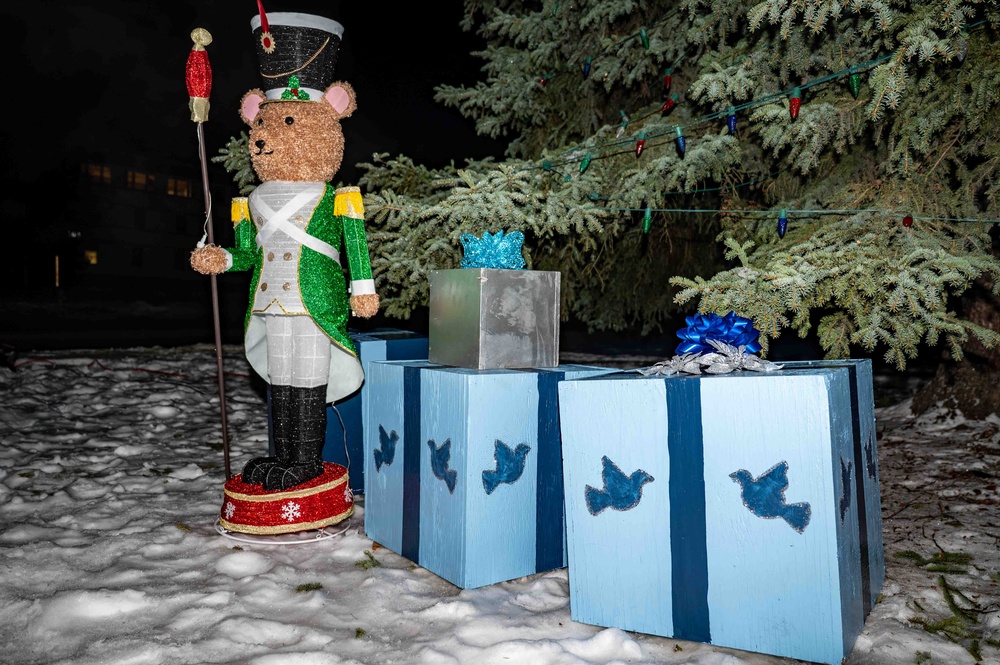 JBER hosts annual tree lighting ceremony