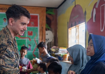 Bhakti Kanyini 25 Engages with Local Community