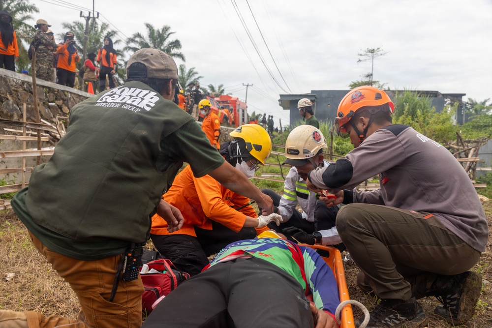 Bhakti Kanyini AUSINDO 25 Conducts Urban Search and Rescue Drill