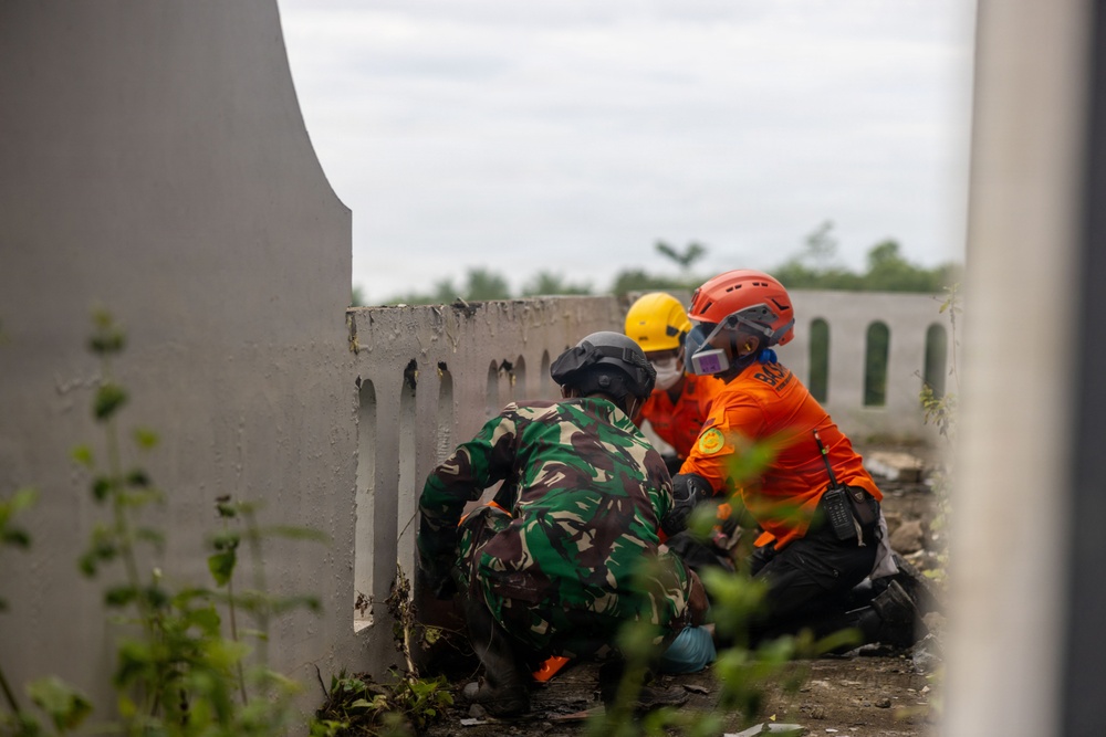 Bhakti Kanyini AUSINDO 25 Conducts Urban Search and Rescue Drill
