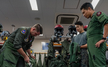 U.S. and Japan sister flights team up for bilateral flight