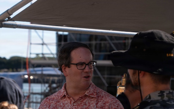 Australian Minister for Defense Personnel and Australian American Leadership Dialogue Members Visit USS Montana (SSN 794)