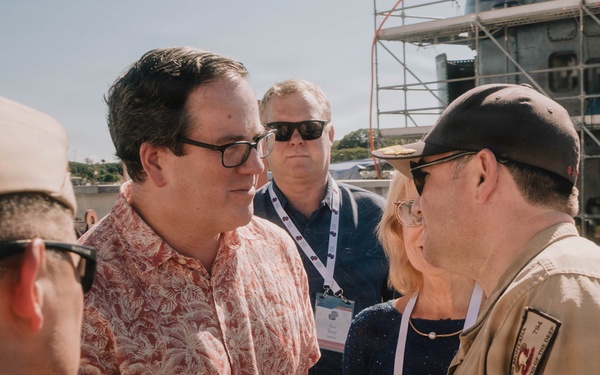 Australian Minister for Defense Personnel and Australian American Leadership Dialogue Members Visit USS Montana (SSN 794)