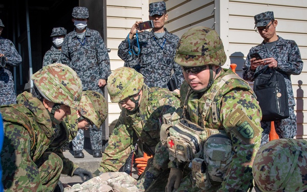 Japan and U.S. Forces compete in TCCC Rodeo