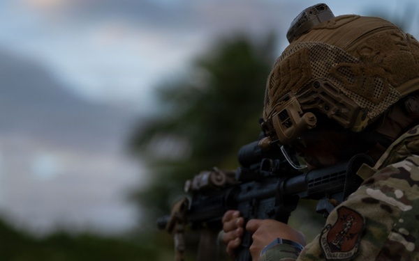 156th SFS Defenders Qualifications Course at Isla de Cabra