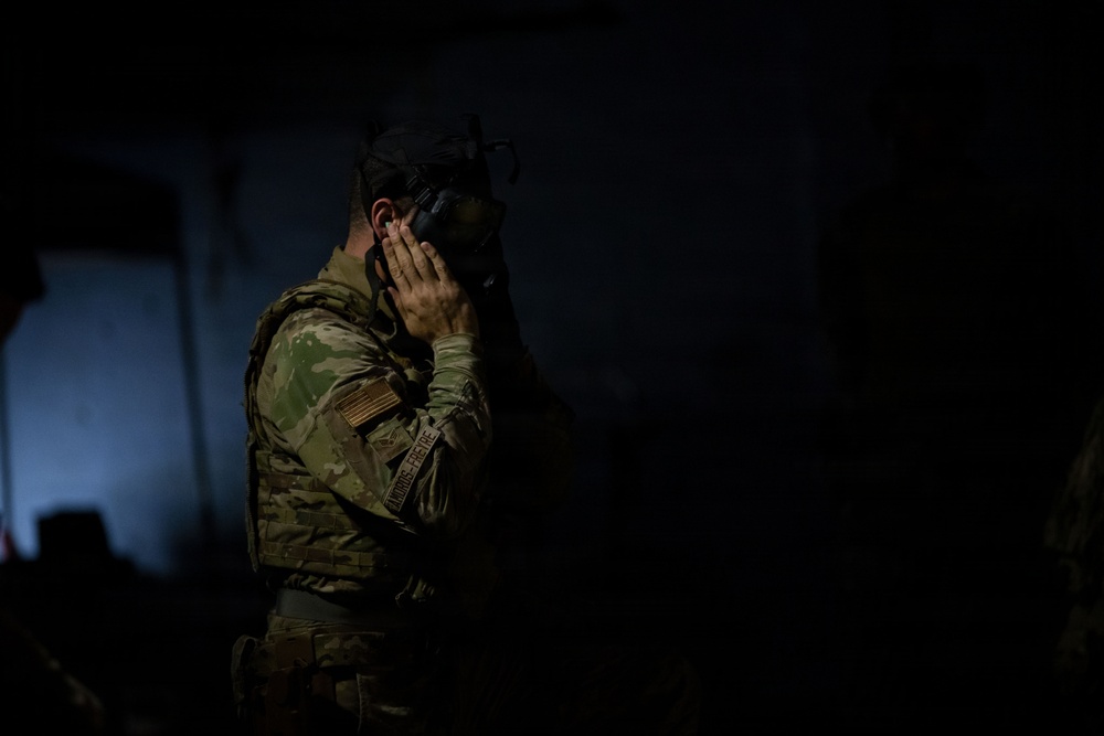 156th SFS Defenders Qualifications Course at Isla de Cabra