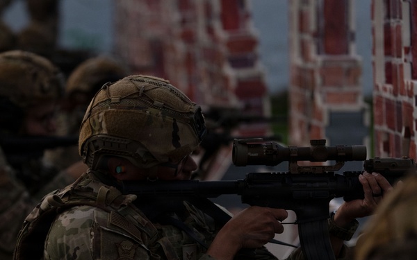 156th SFS Defenders Qualifications Course at Isla de Cabra