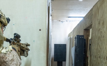Reconnaissance Marines with the 24th Marine Expeditionary Unit conduct room clearing drills as a part of Close Quarters Tactics training.