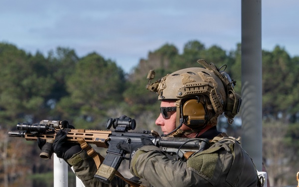 Coast Guard Maritime Security Response Team-East conducts training