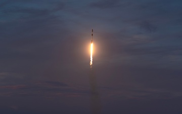 Starlink 6-95 Launches from Cape Canaveral Space Force Station