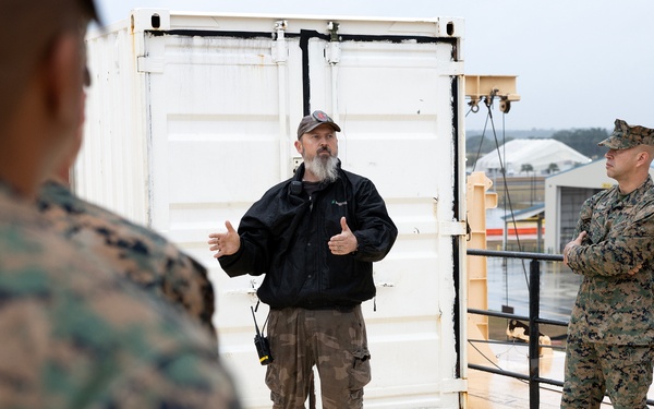 I MEF Visit Leverages Blount Island Expertise to Reinforce Readiness, Interoperability