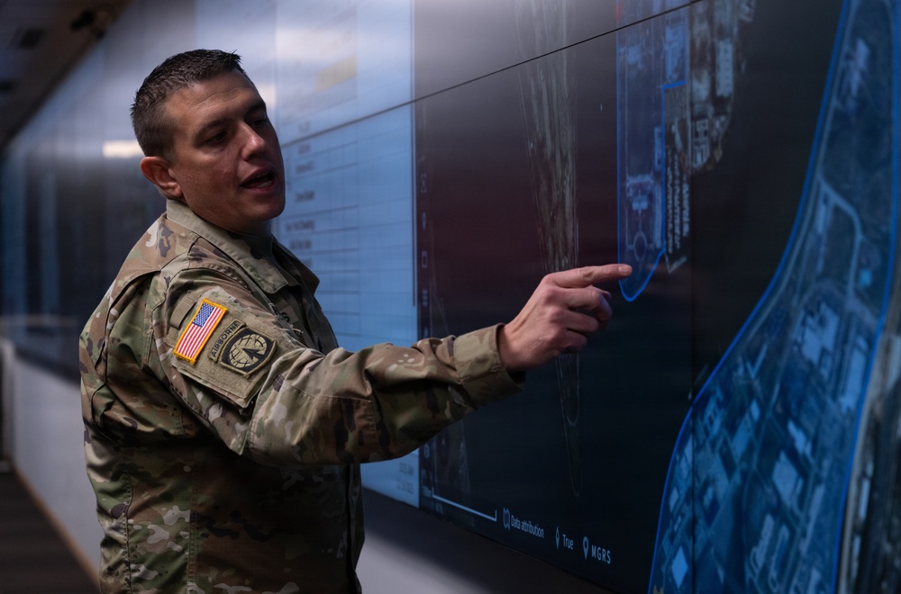 Lt. Col. Reynolds Explains Drone Path to Partners at Fort McNair