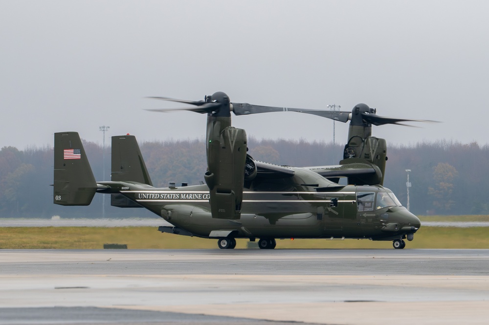 U.S. Marine Corps MV-22B Osprey arrives at Dover Air Force Base