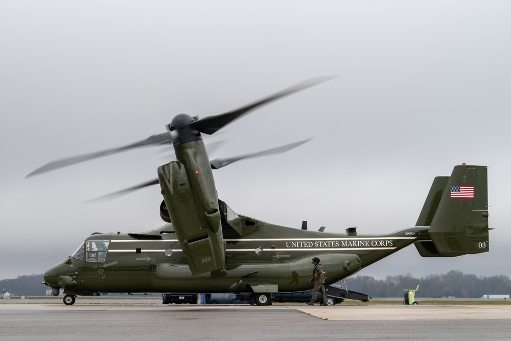 U.S. Marine Corps MV-22B Osprey arrives at Dover Air Force Base
