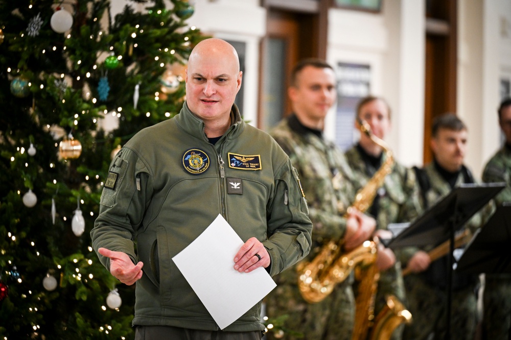 NSGL Tree Lighting Ceremony