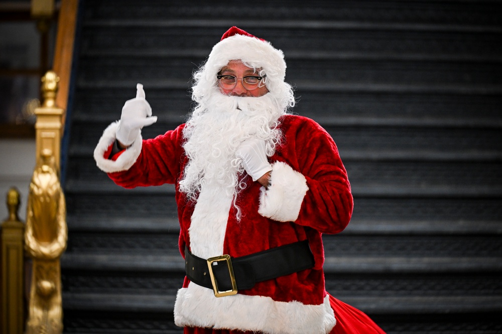 NSGL Tree Lighting Ceremony