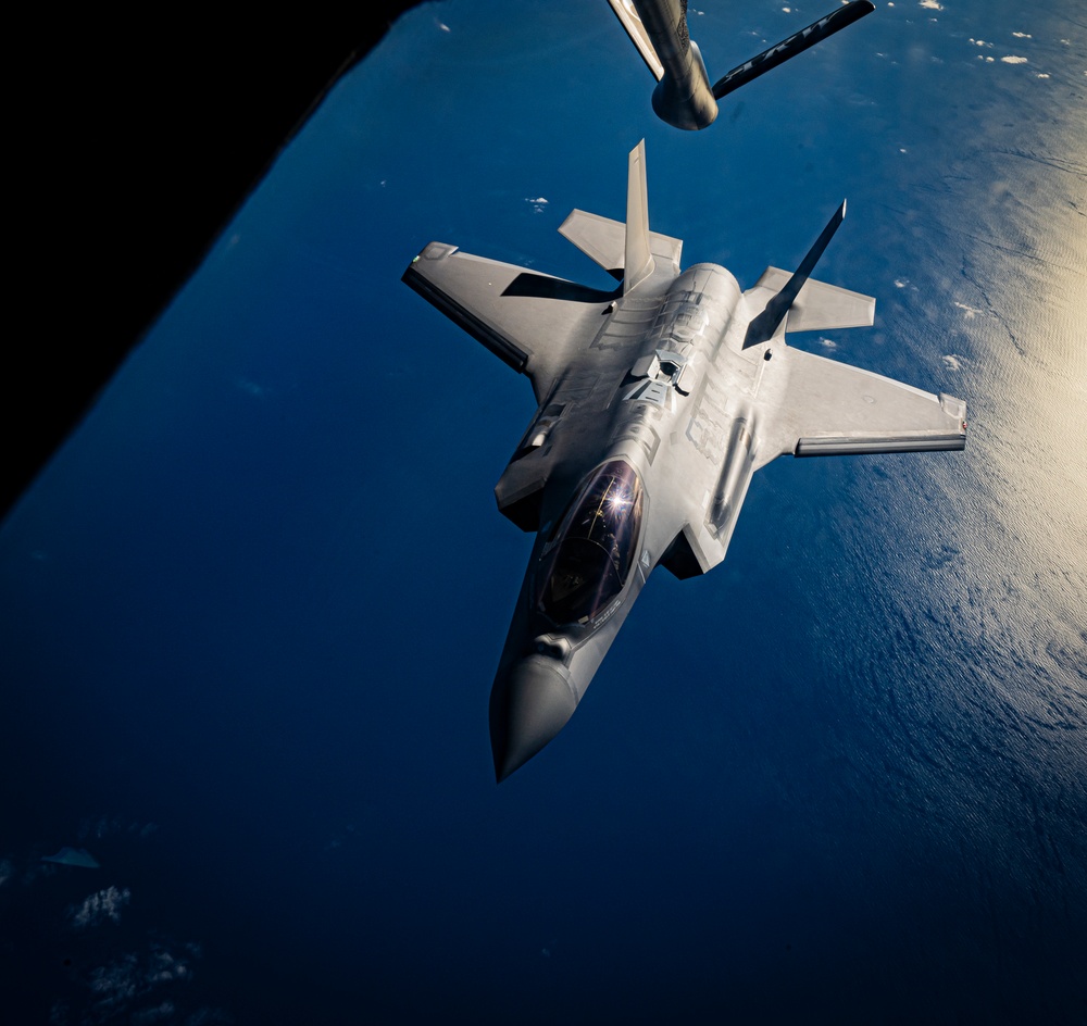 Falcon Strike 2025: Birds of prey