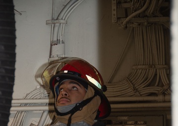 Ronald Reagan Sailors Practice 8010 Firefighting Drill