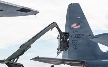 De-icing keeps aircraft flying