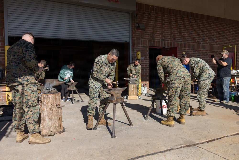 2nd Marine Logistics Group Builds Camaraderie during Black Horse Forge Event