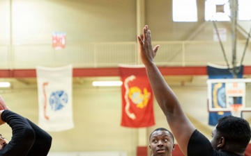 JBSA Adaptive Sports Camp challenges recovering Soldiers