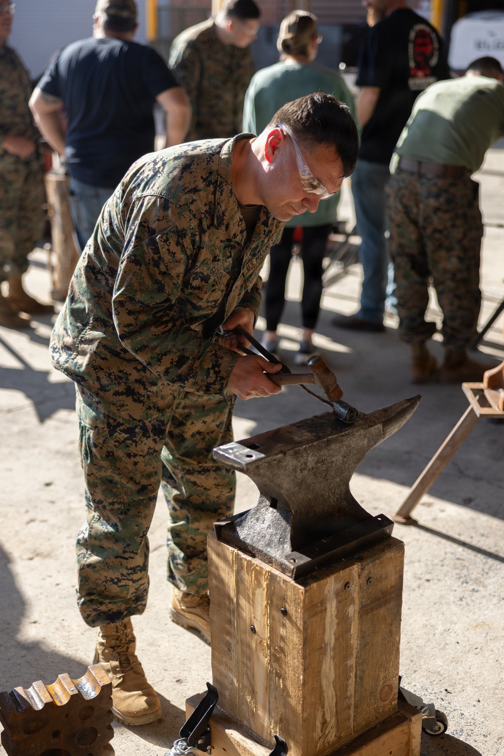 2nd Marine Logistics Group Builds Camaraderie during Black Horse Forge Event