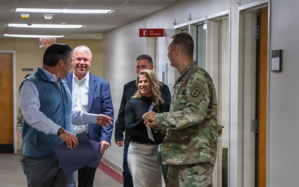 Montgomery County Mayor Wes Golden Visits Blanchfield Army Community Hospital