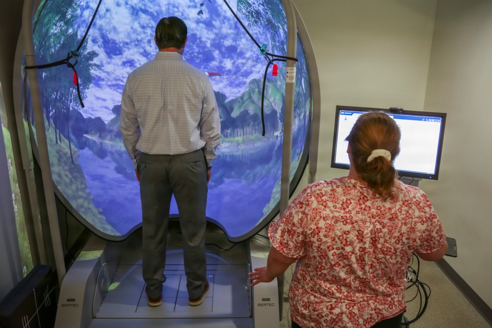 Montgomery County Mayor Wes Golden Visits Blanchfield Army Community Hospital