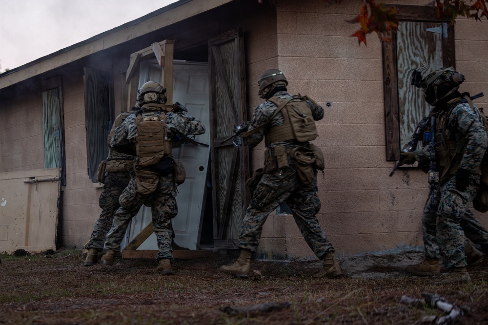 Sapper Leadership Course Urban Breaching Range