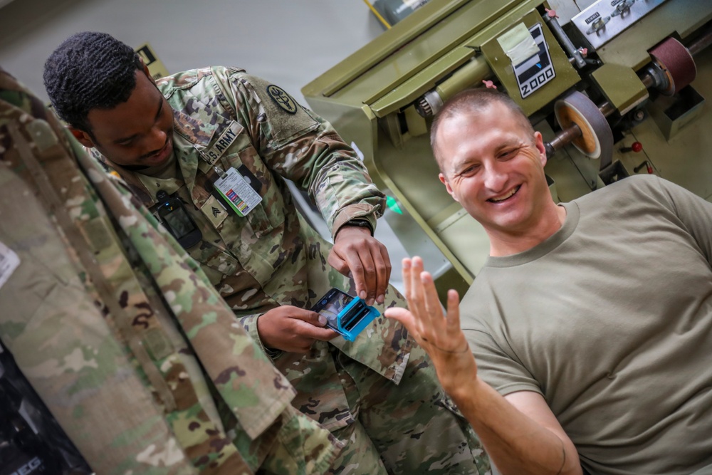 BACH Leaders Receive Demonstration of New 3D Printing Technology