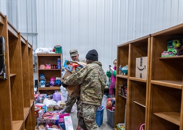 Fort Knox Garrison headquarters assists with toy delivery to Santa's Workshop