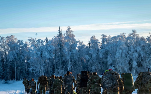 Airmen participate in Arctic Resiliency Training