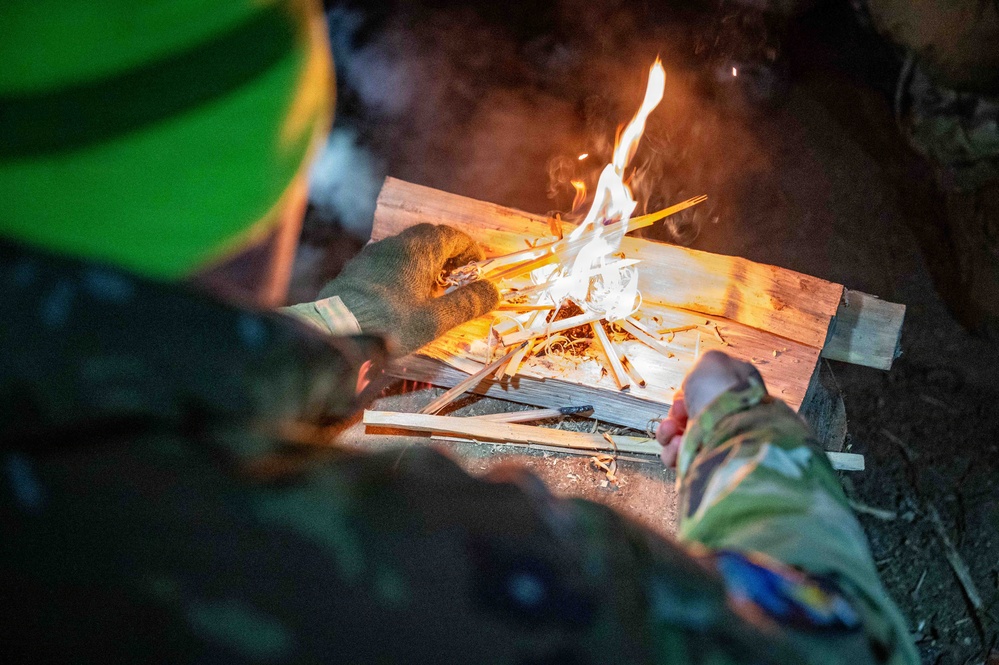 Airmen participate in Arctic Resiliency Training