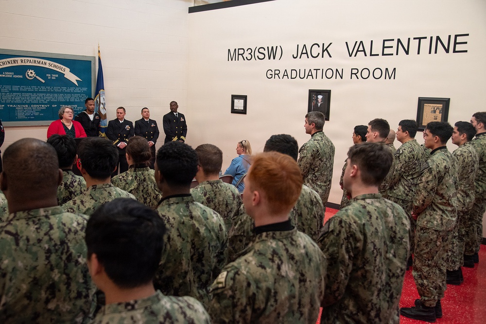 Surface Warfare Engineering Schools Command (SWESC) Great Lakes Machinery Repairman Schoolhouse holds Remembrance Ceremony in honor of MR3 Jack Valentine