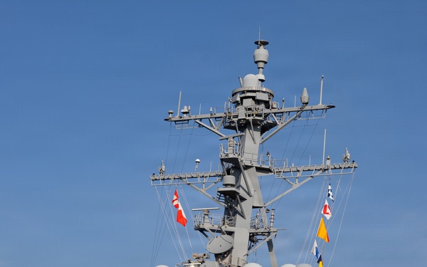 USS Wayne E. Meyer (DDG 108) Returns From Deployment
