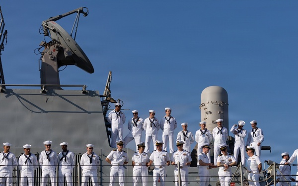 USS Wayne E. Meyer (DDG 108) Returns From Deployment