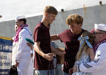 USS Wayne E. Meyer (DDG 108) Returns From Deployment
