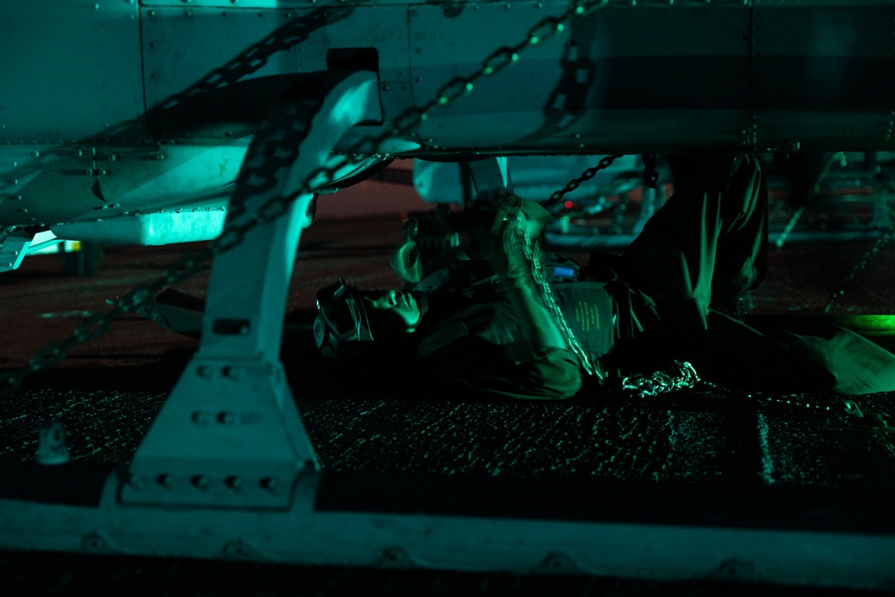 11th MEU Marines, Sailors Conduct Night Deck Landing Qualifications