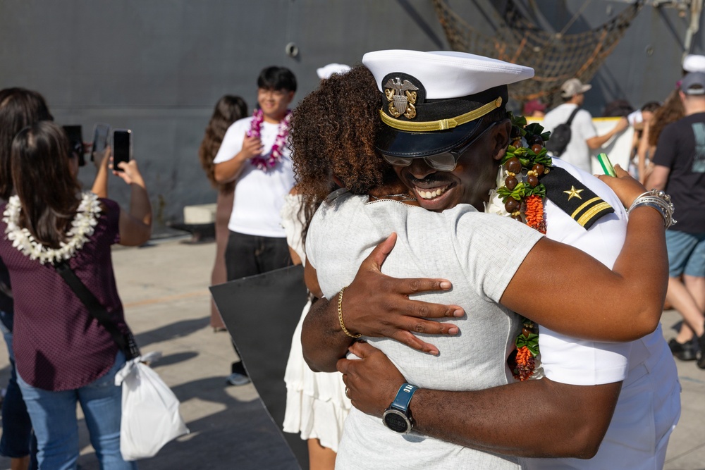 USS Wayne E. Meyer (DDG 108) Returns From Deployment