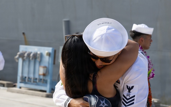 USS Wayne E. Meyer (DDG 108) Returns From Deployment