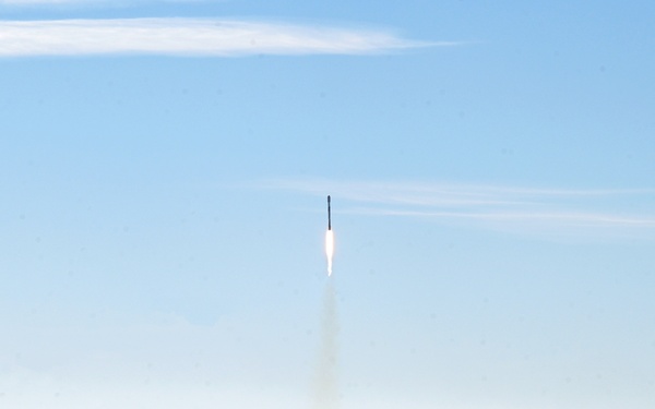 Vandenberg Launches the Falcon 9 Starlink 11-25 Mission