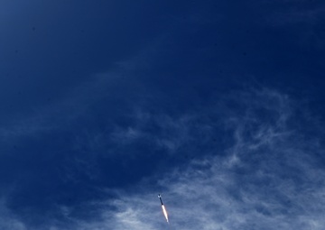 Starlink 11-25 Launches from Vandenberg Space Force Base