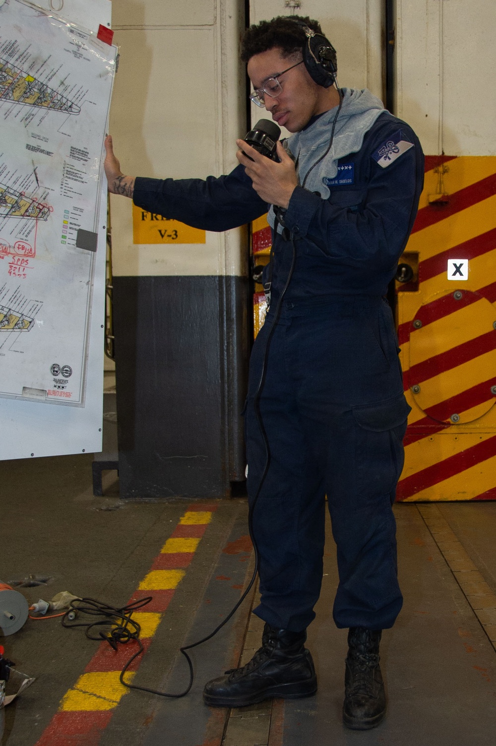 Ronald Reagan Sailors Perform 8010 Firefighting Drill