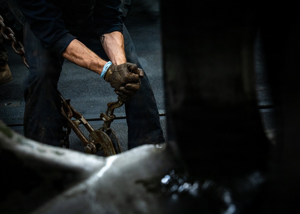 11th MEU Marines load equipment onto USS Portland