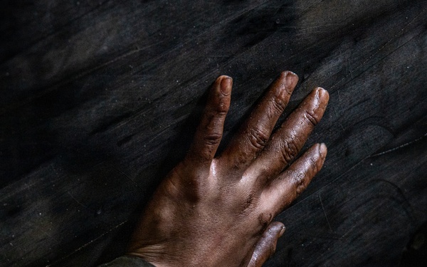 11th MEU Marines and Sailors conduct well deck operations aboard USS Portland